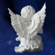 figurines ange avec des ailes